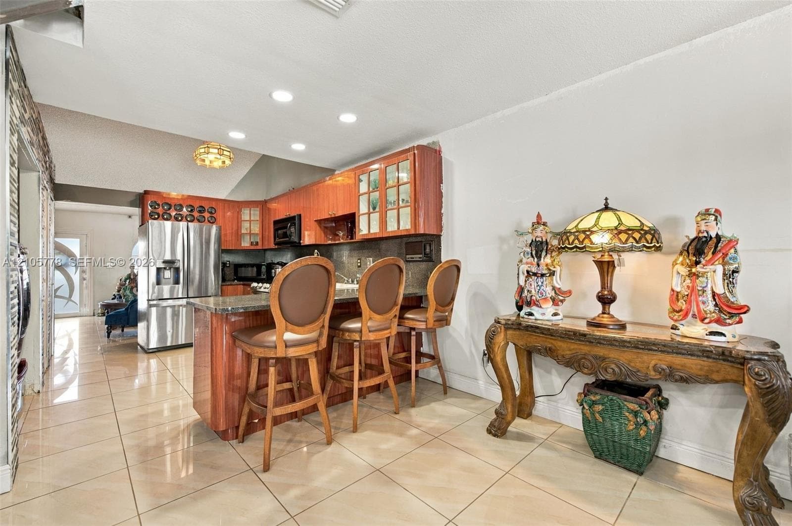 2756 W 54th St photo 10