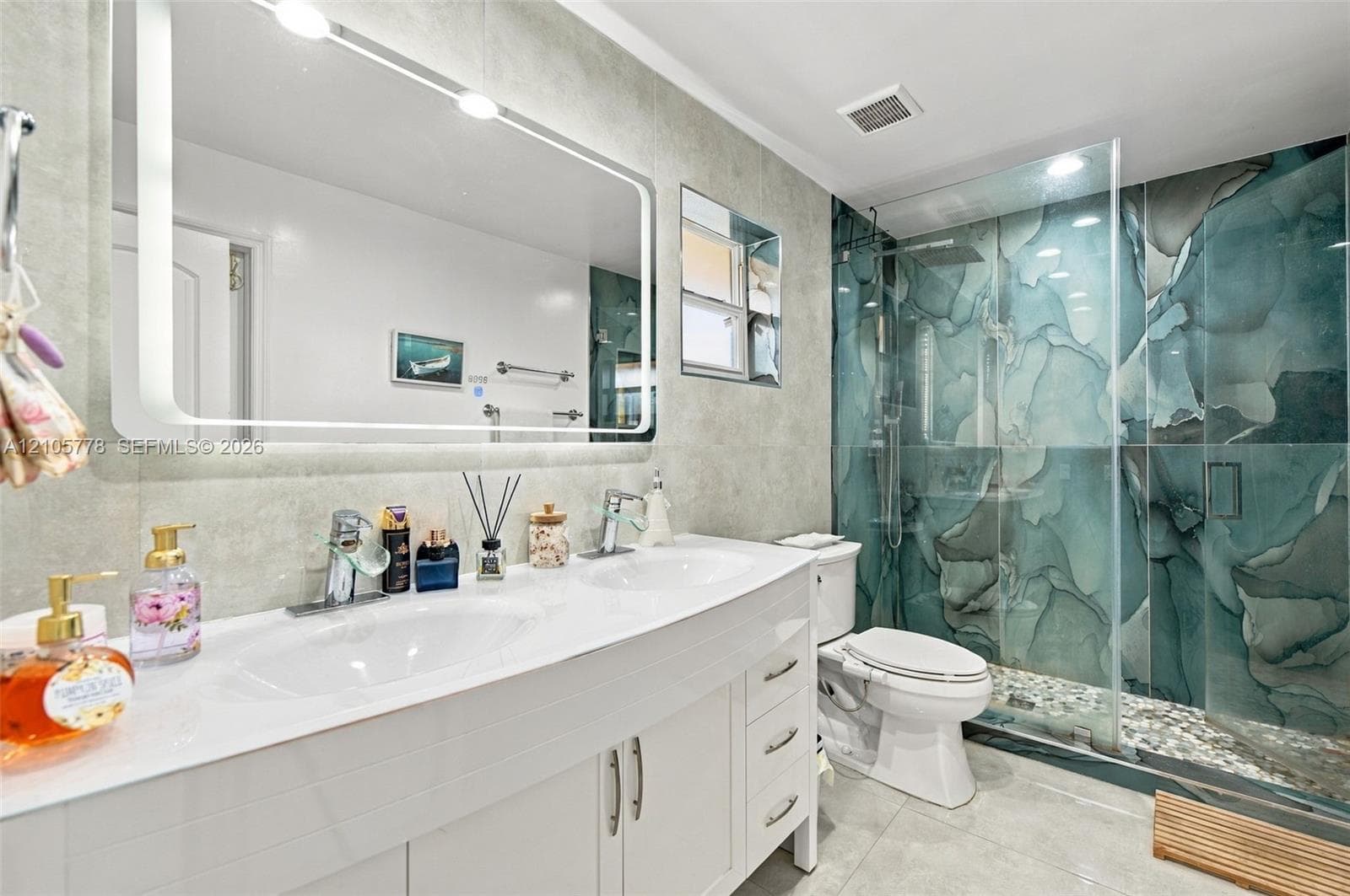 2756 W 54th St photo 14