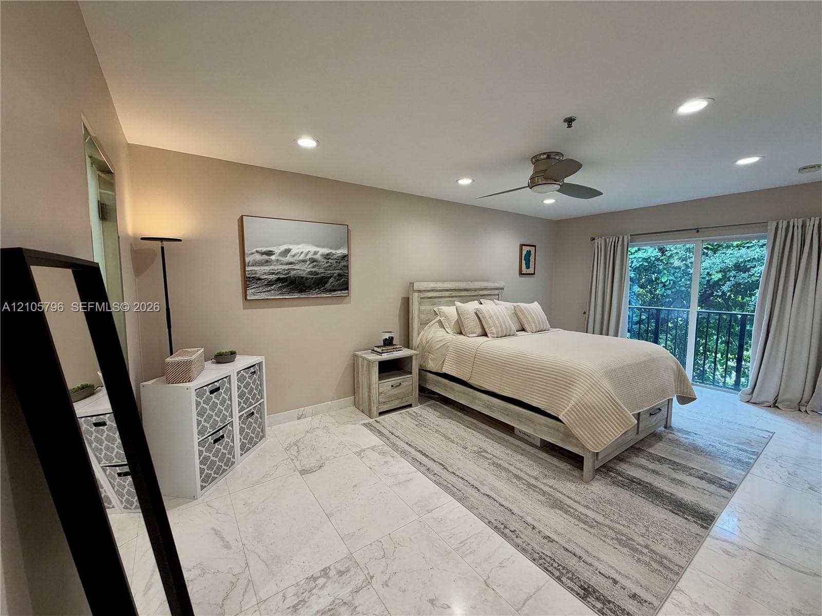 3rd floor primary suite