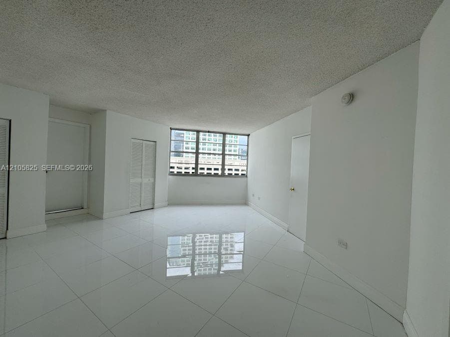 FOUR AMBASSADORS CONDO PH · #864 in Miami - Photo 6
