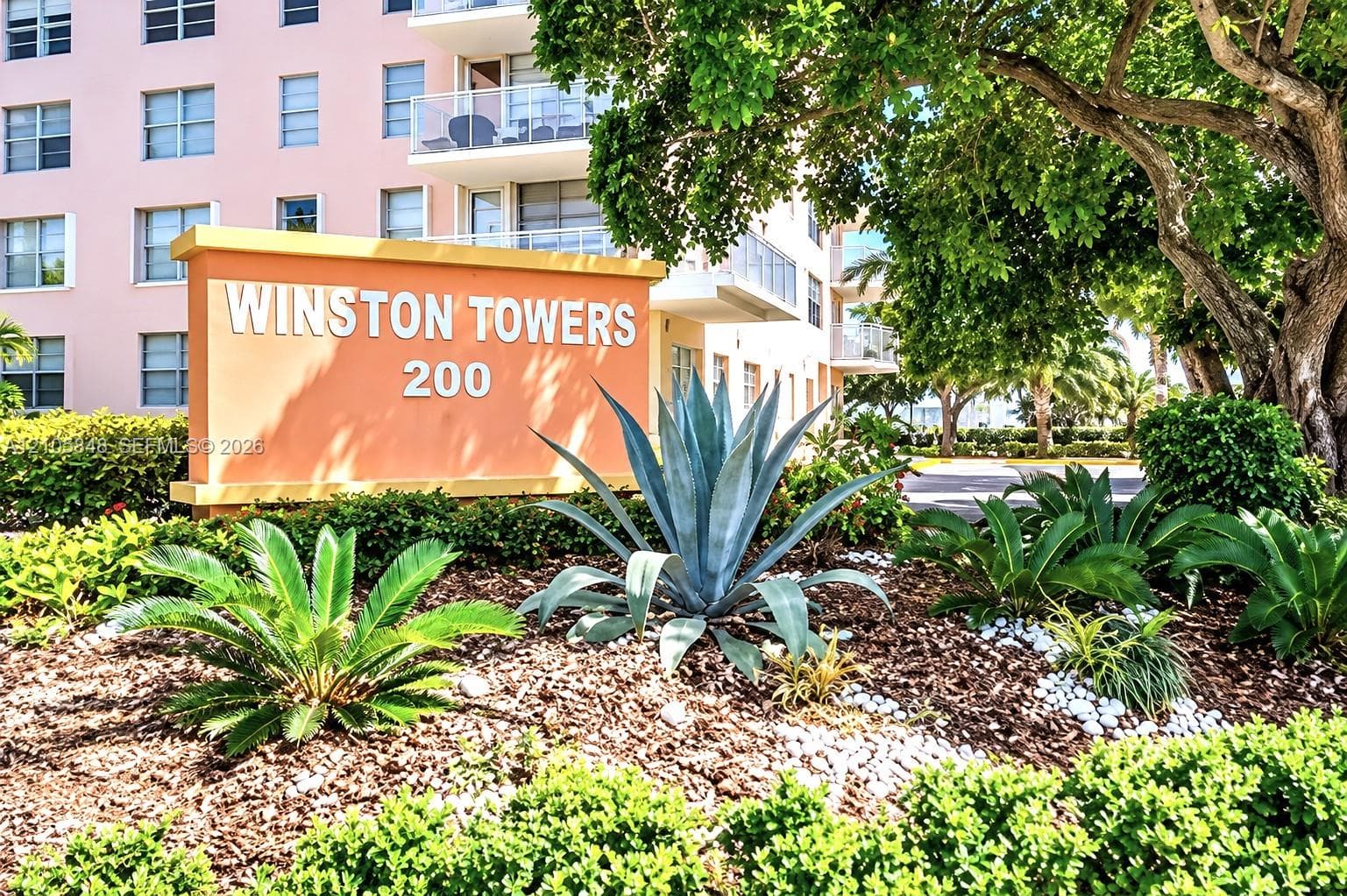 WINSTON TOWERS 200 · #212 in Sunny Isles Beach - Photo 27