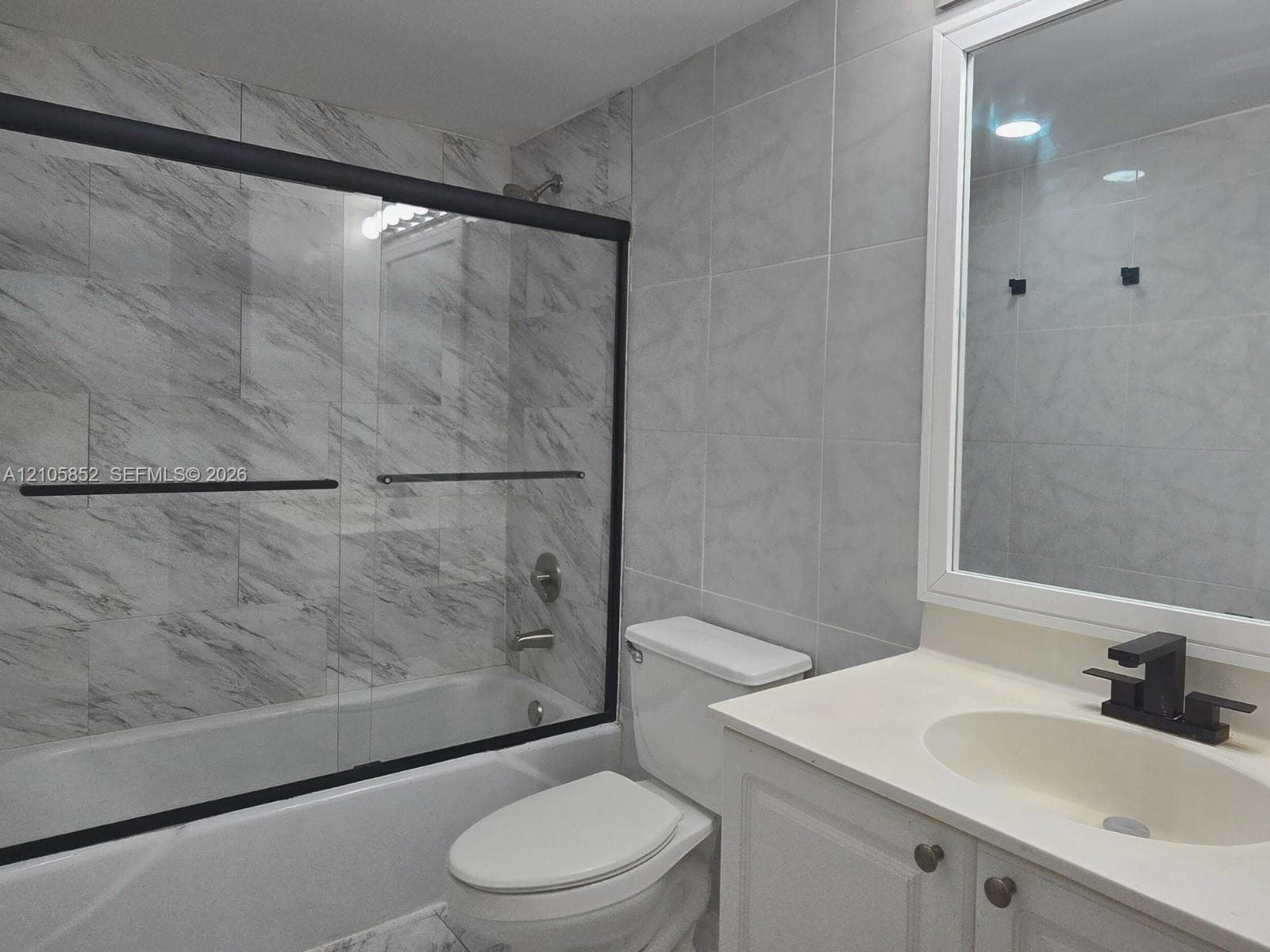 OCEANVIEW BUILDING B COND · #1002 in Sunny Isles Beach - Photo 20