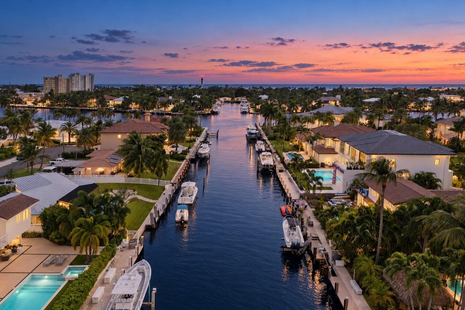 2921 canal photo with house on right sun