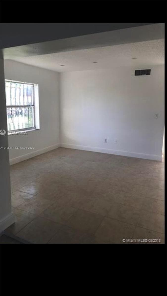 19555 NW 29th Ct #1 photo 2