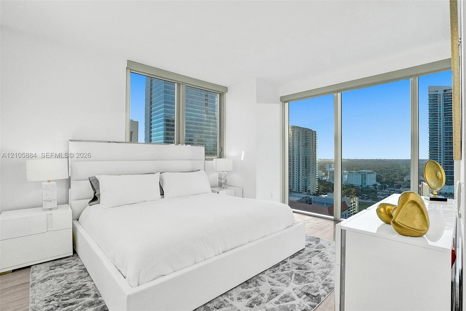 Brickell House · #2702 in Miami - Photo 2