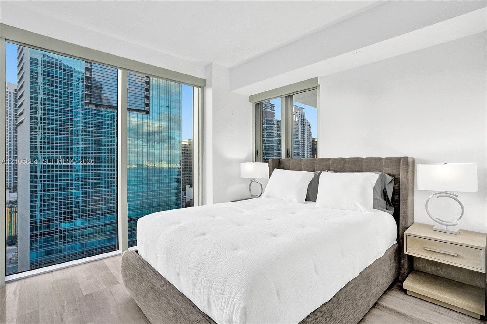 Brickell House · #2702 in Miami - Photo 17