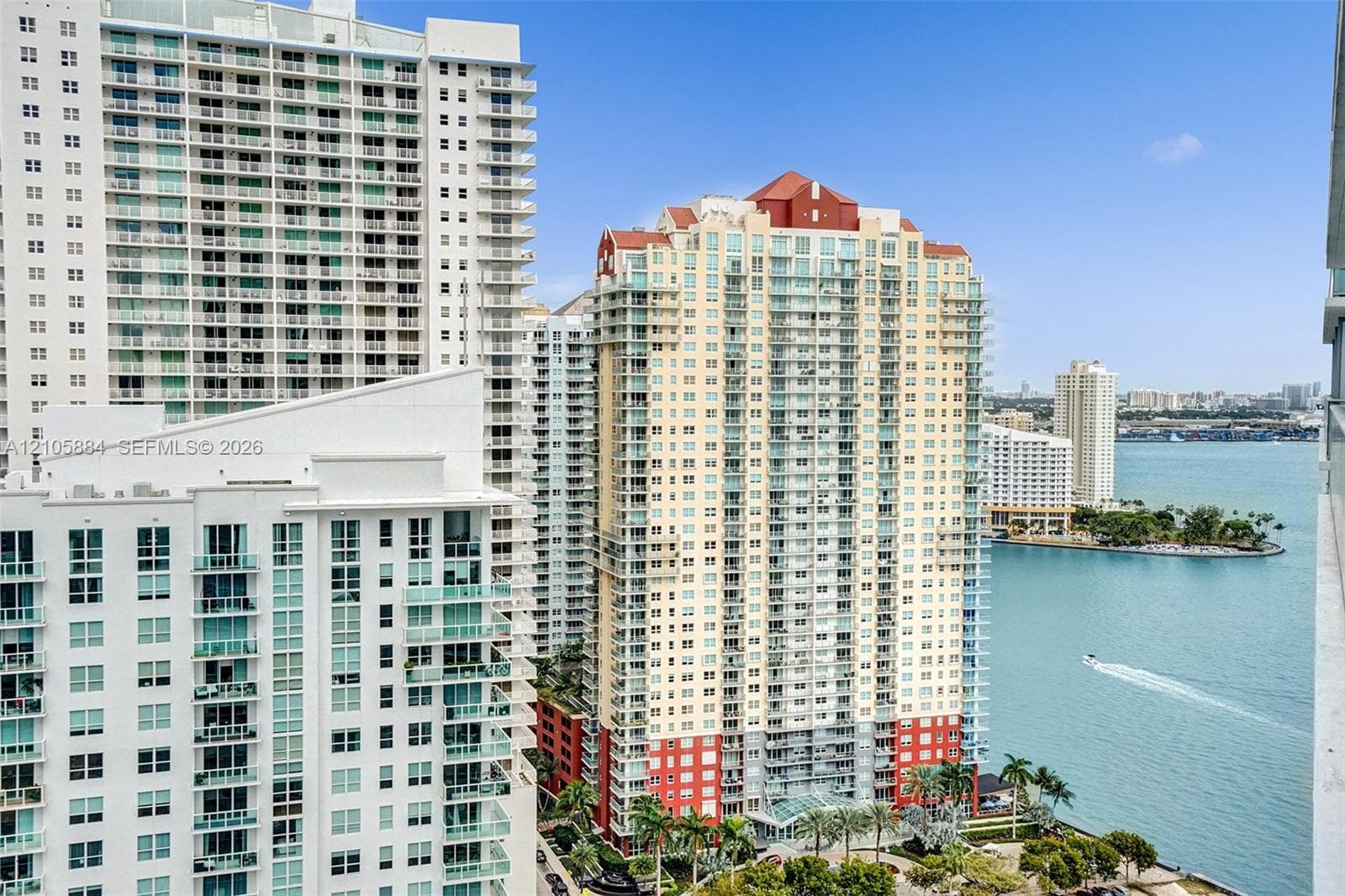 Brickell House · #2702 in Miami - Photo 43