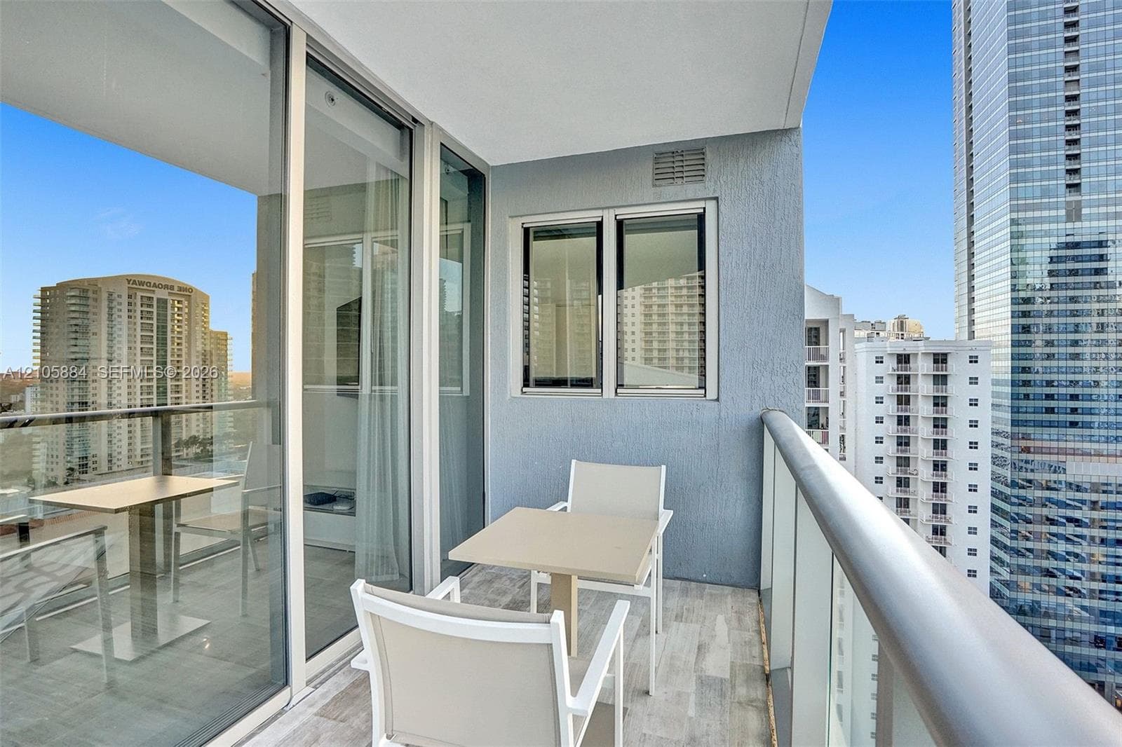 Brickell House · #2702 in Miami - Photo 32