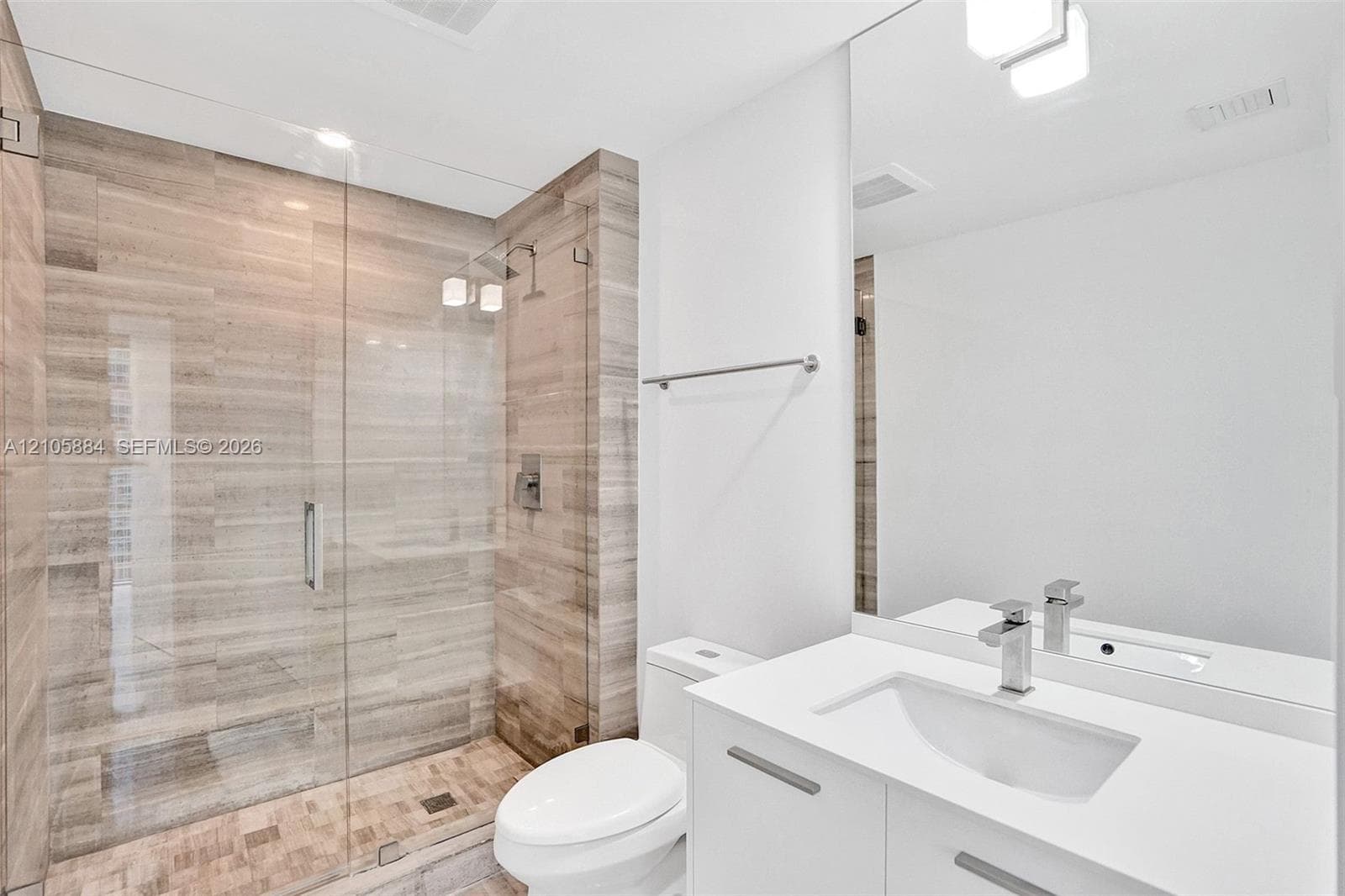 Brickell House · #2702 in Miami - Photo 15