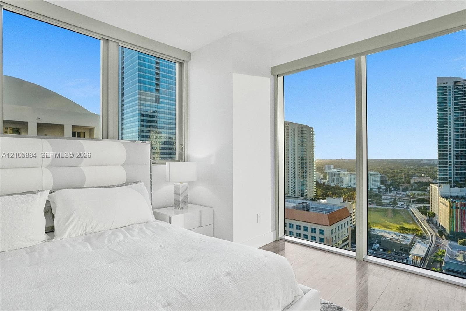 Brickell House · #2702 in Miami - Photo 11
