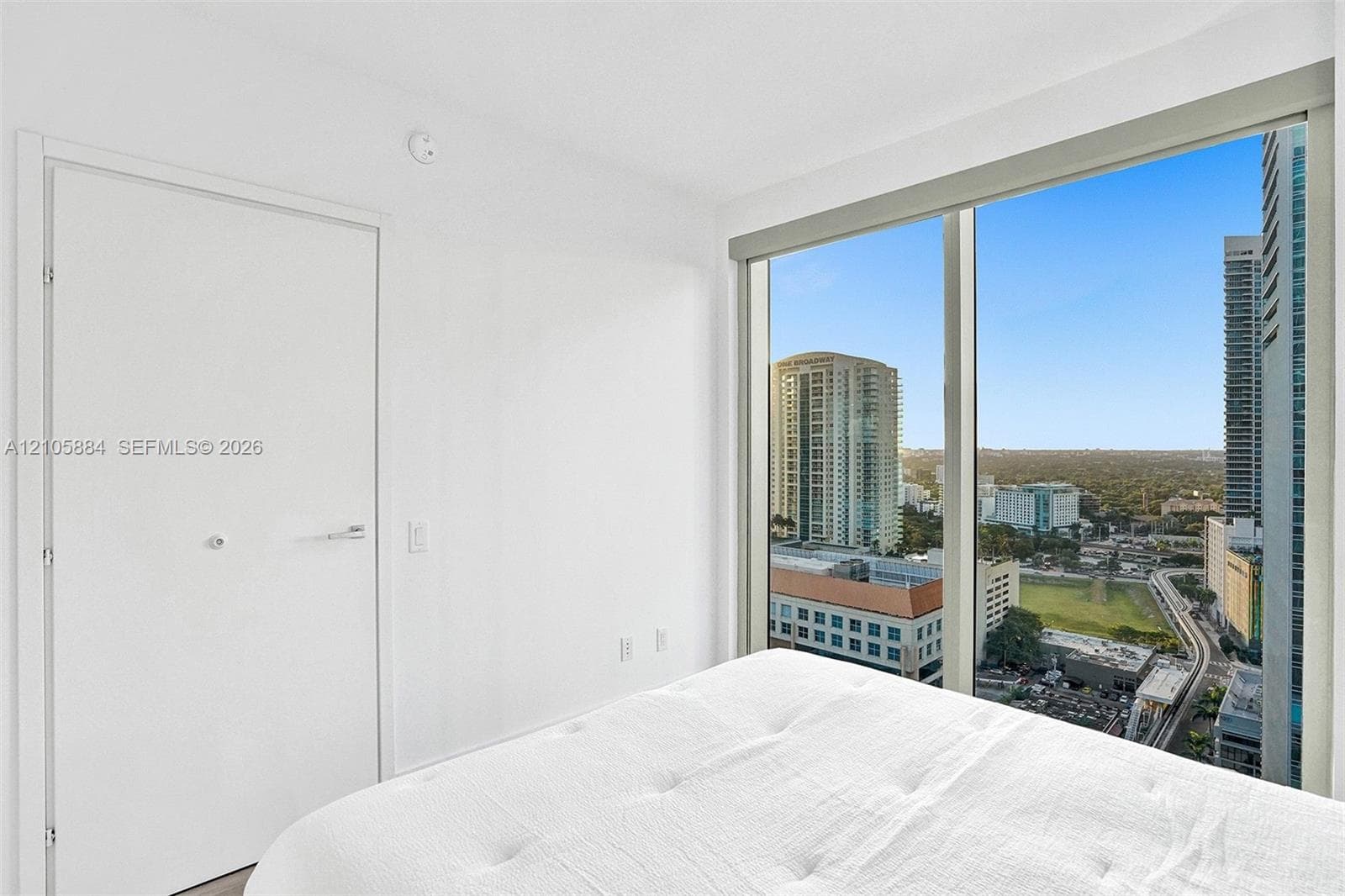 Brickell House · #2702 in Miami - Photo 19