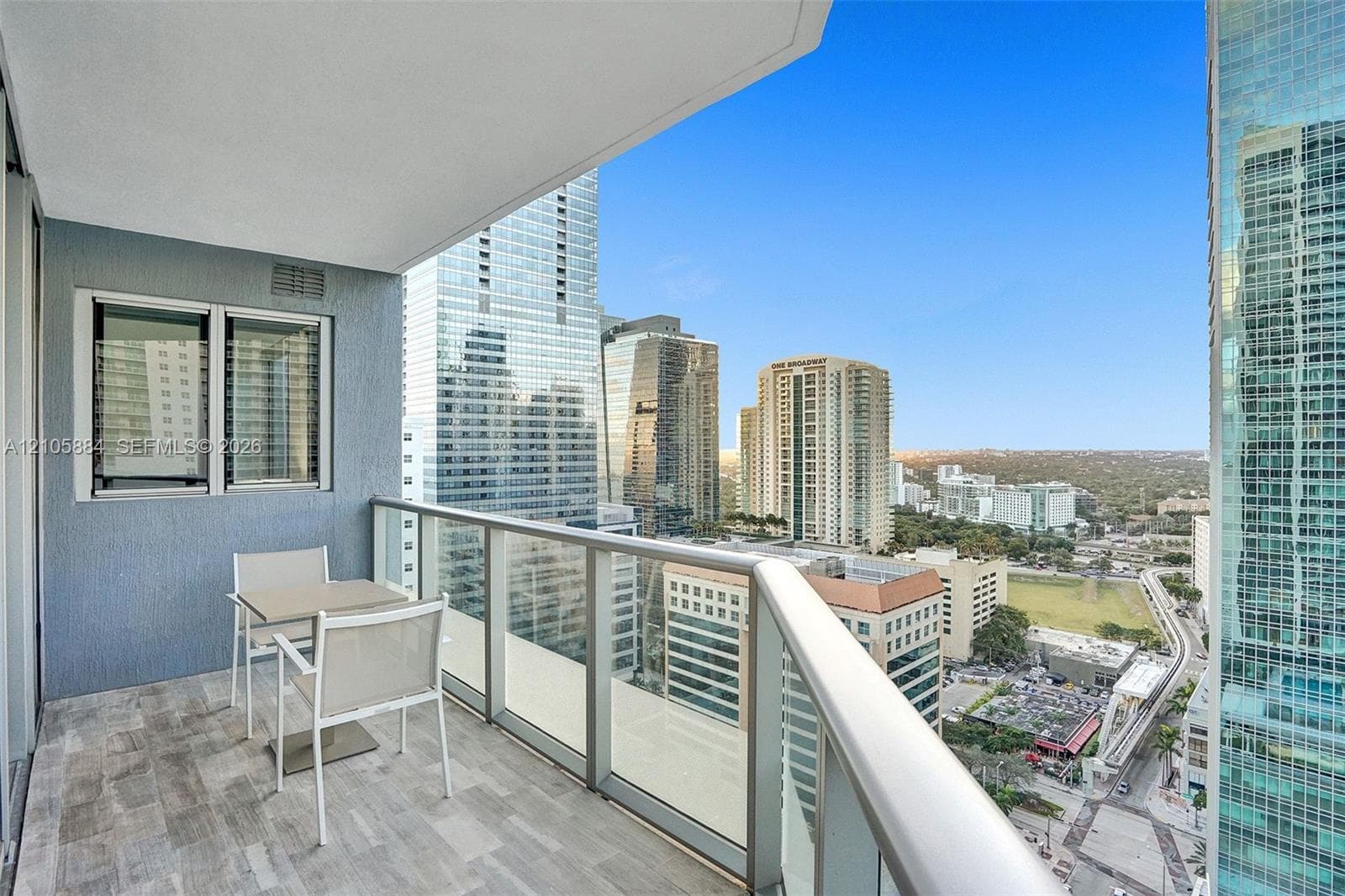 Brickell House · #2702 in Miami - Photo 31