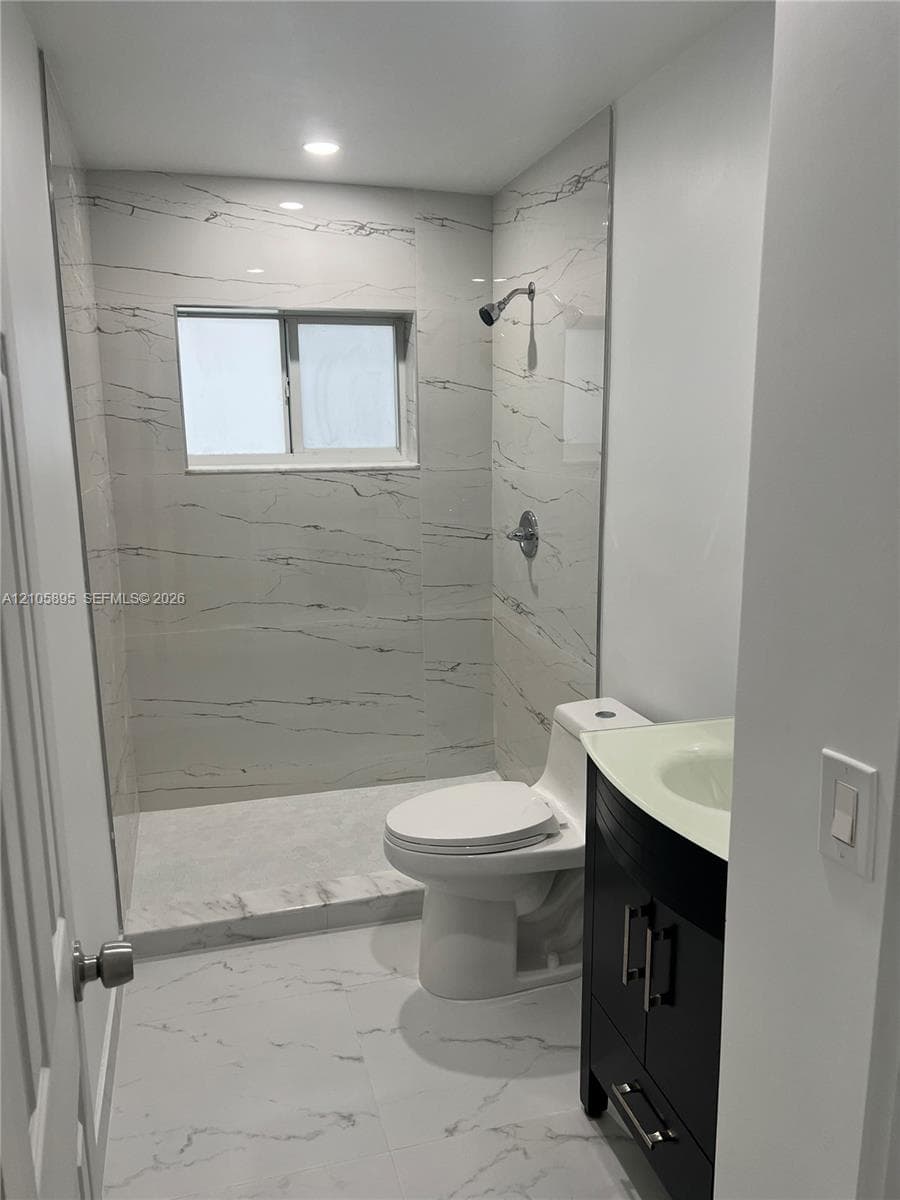 14720 SW 103 CT photo 2