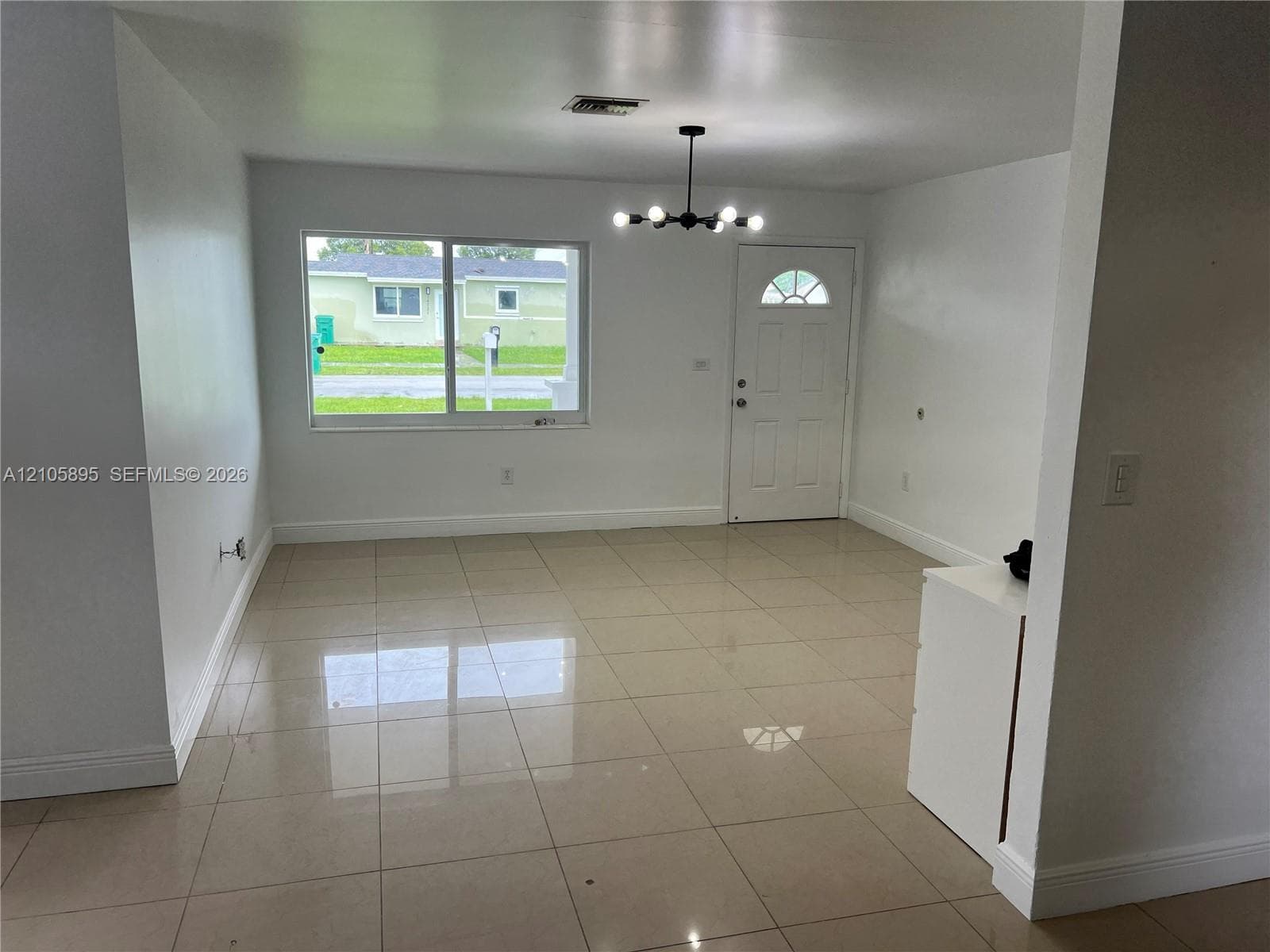 14720 SW 103 CT photo 5