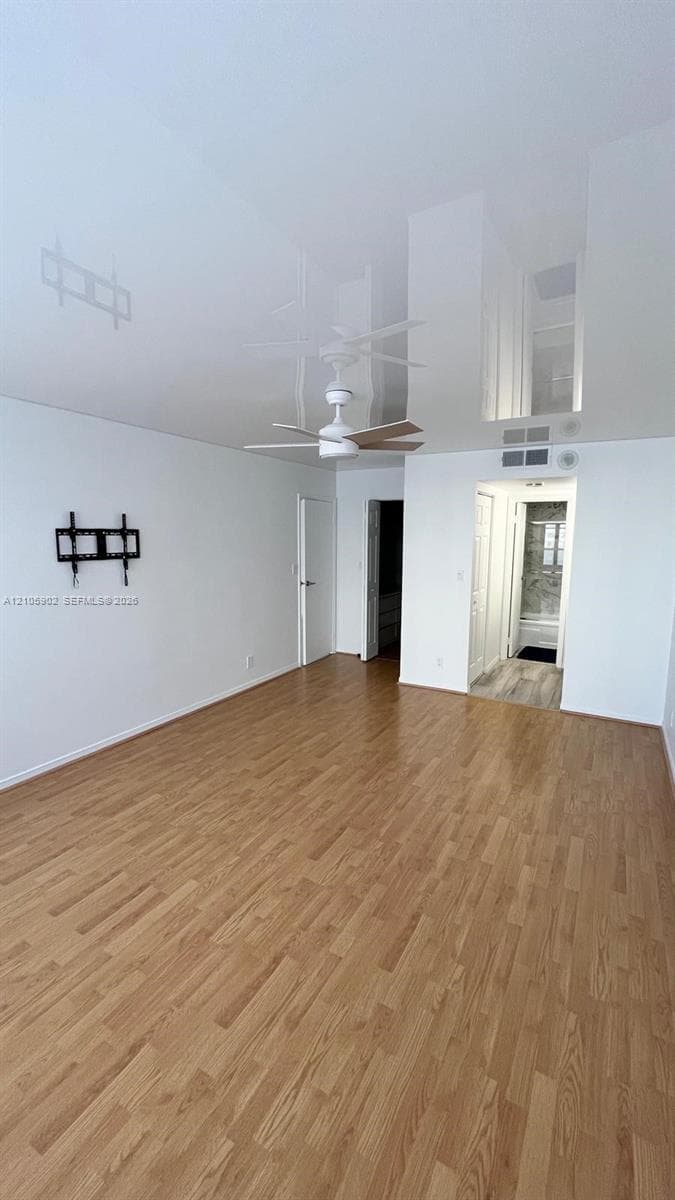 OLYMPUS CONDO PHASE · #913 in Hallandale Beach - Photo 11