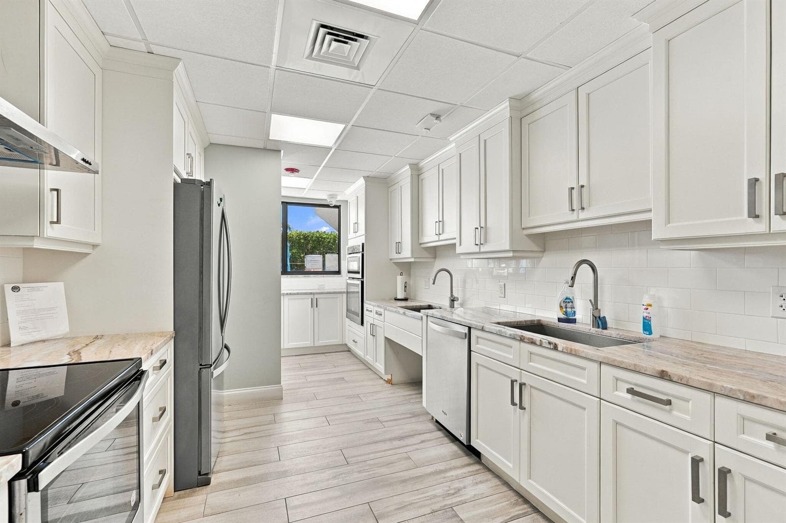 36-web-or-mls-145_S_Ocean_Unit_611_036