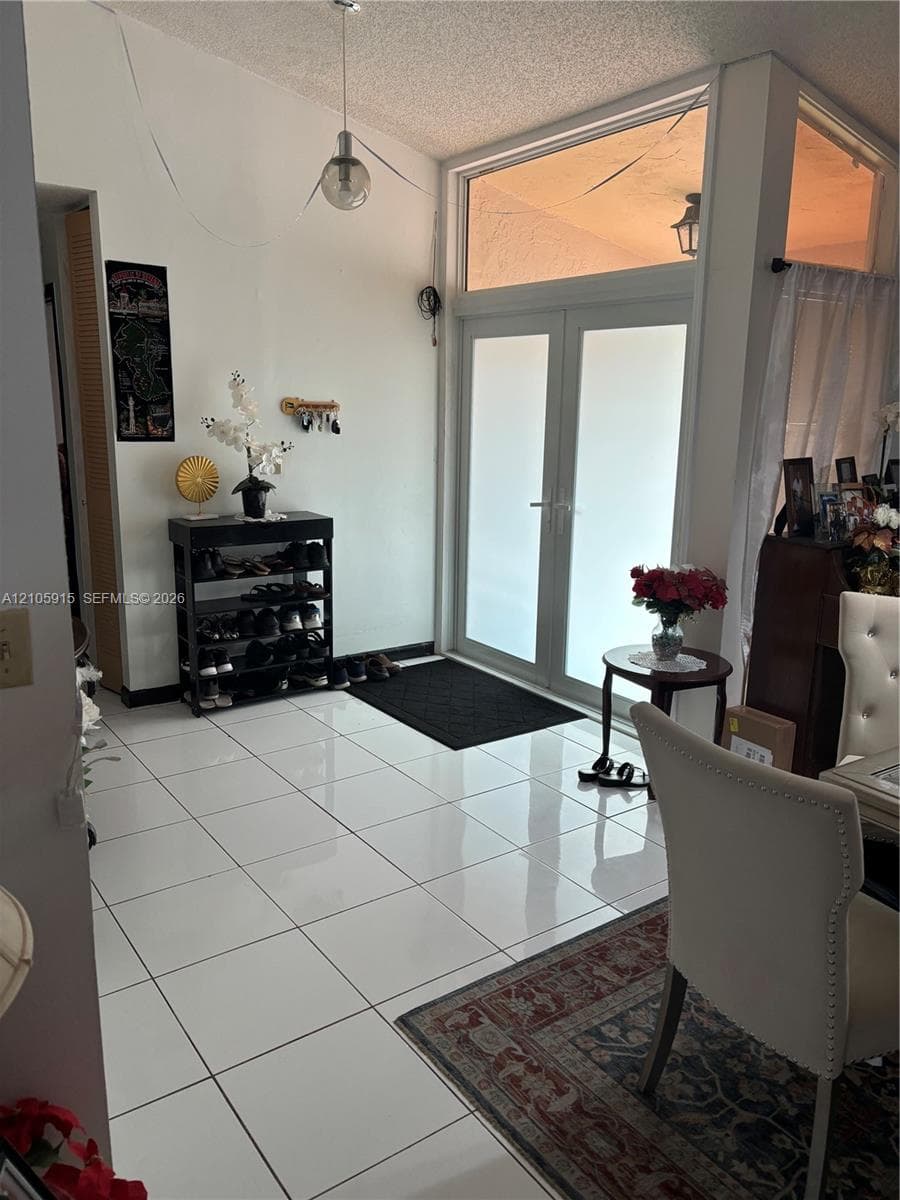 11313 SW 165th Ter photo 1