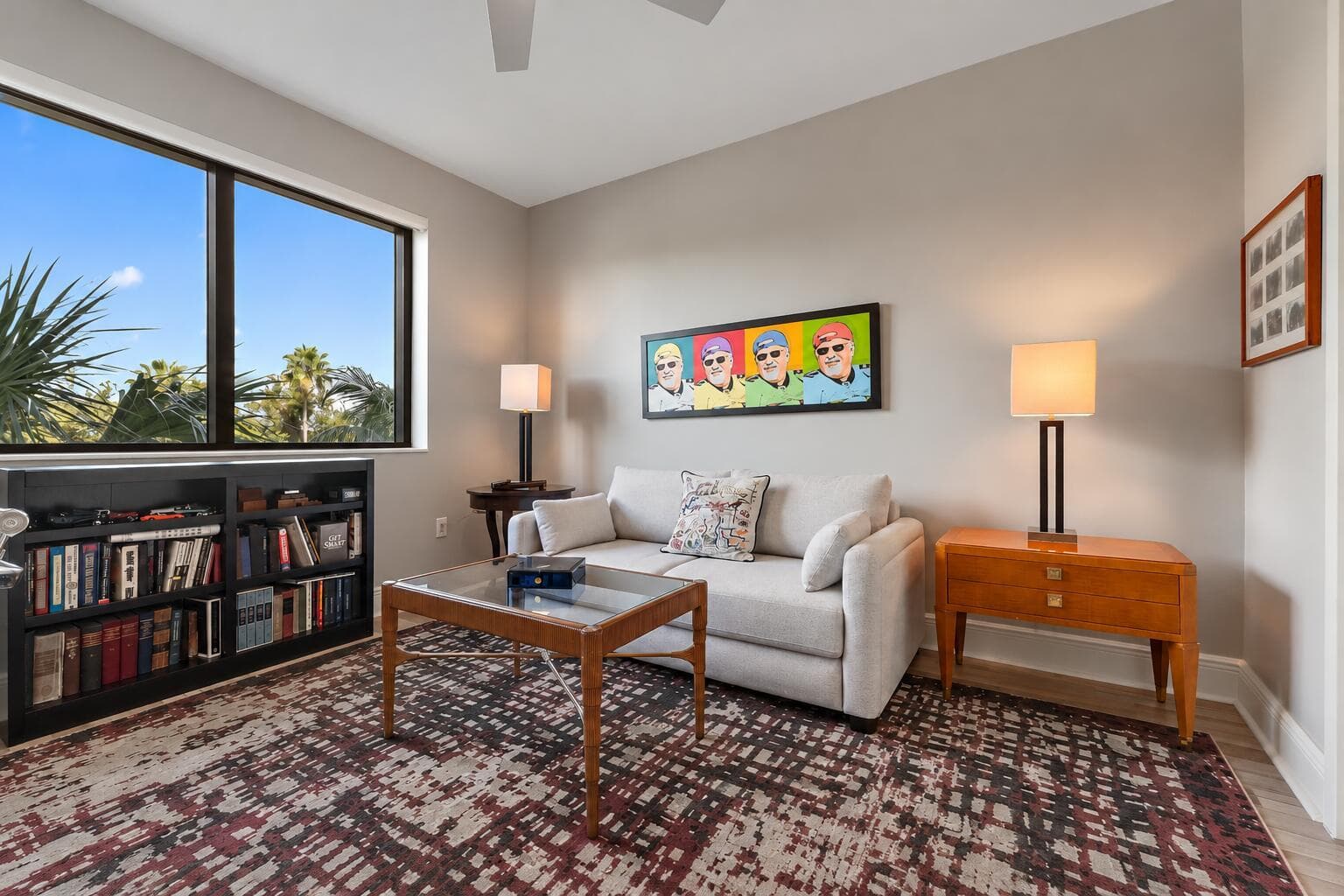 Office/2nd Bedroom