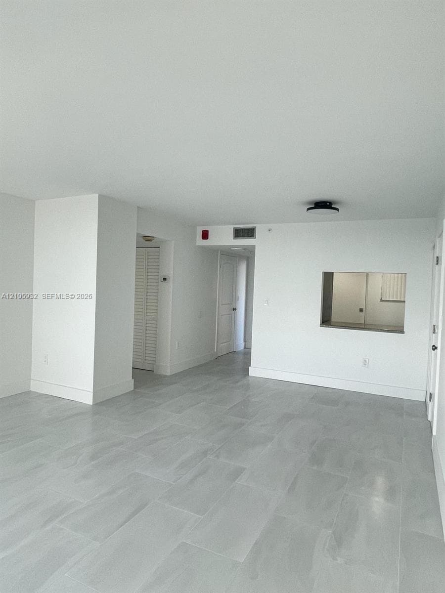 INDIAN CREEK CLUB MARINA · #4D in Miami Beach - Photo 17