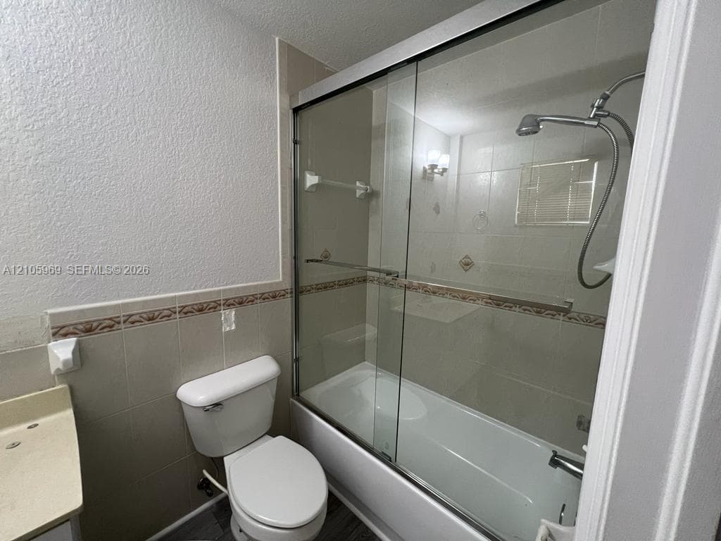 MARQUIS VILLA-II CONDO · #105 in Hialeah - Photo 12