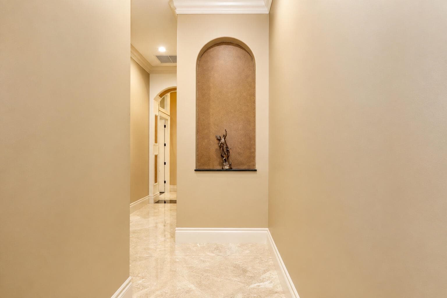 75 Hall Ways