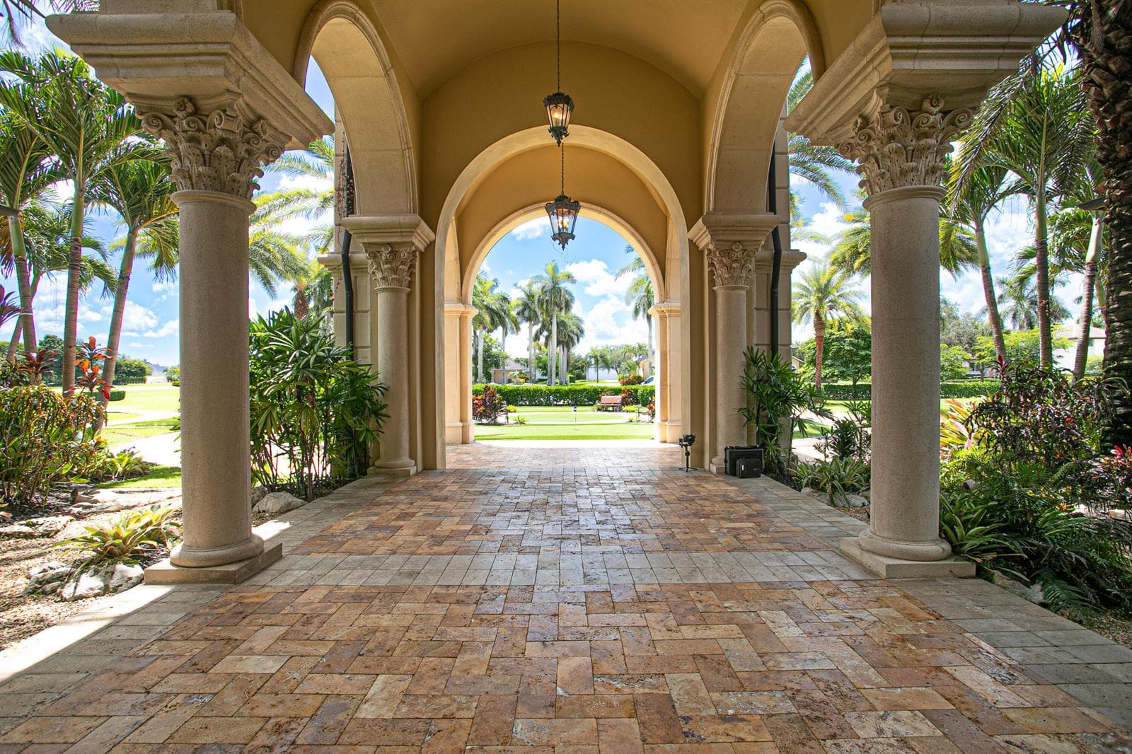 14Entrance