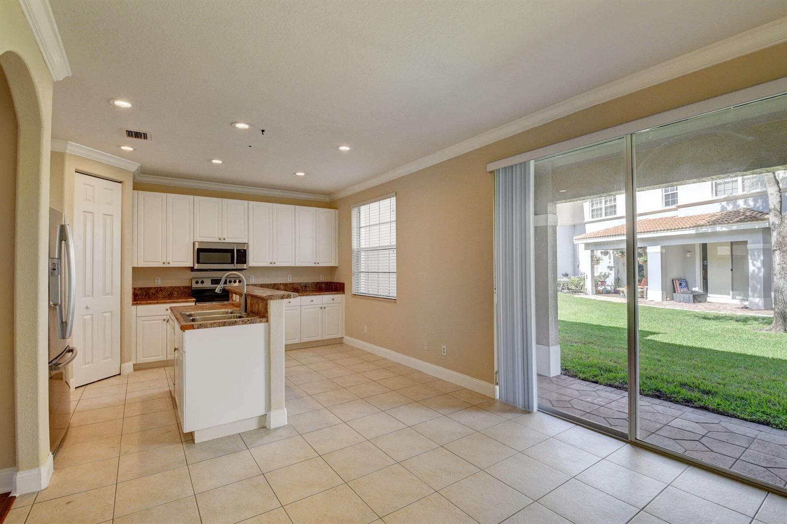 4353 Legacy Ct, Delray Beach, FL 33445