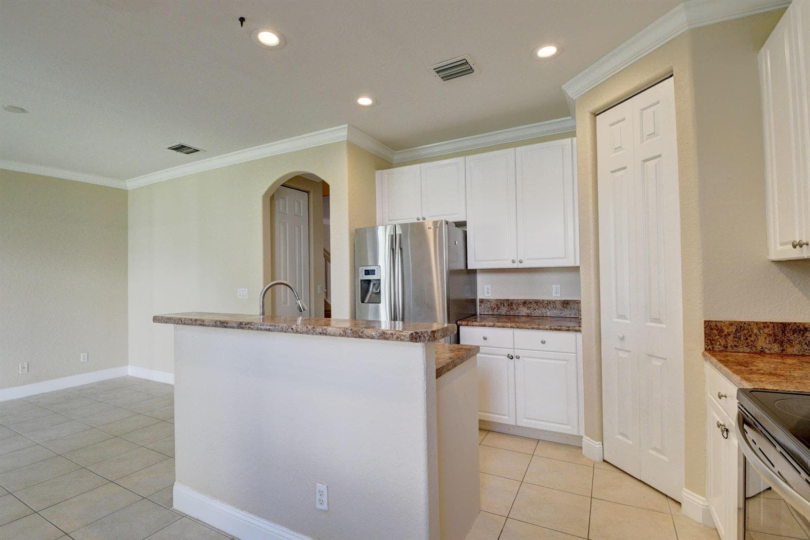 4353 Legacy Ct, Delray Beach, FL 33445