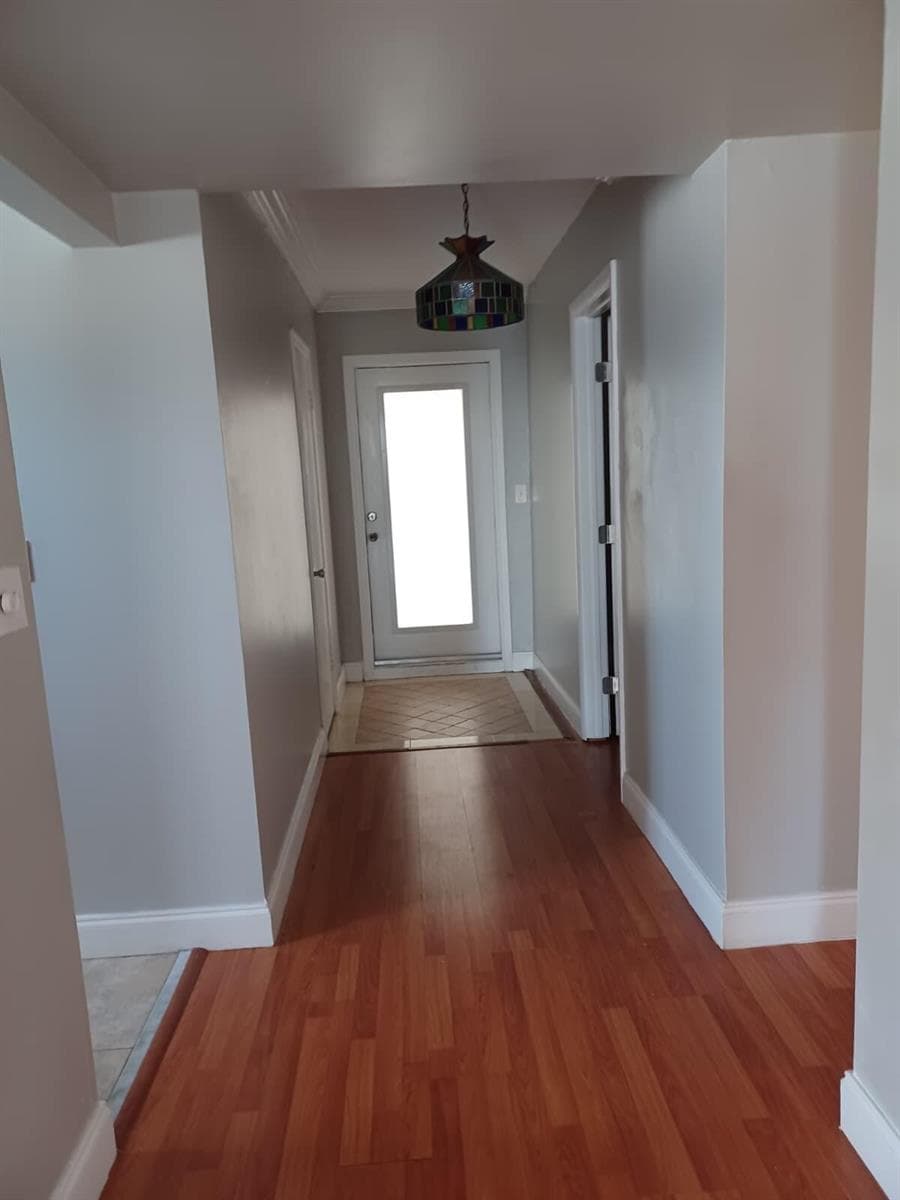 FRONT DOOR FOYER