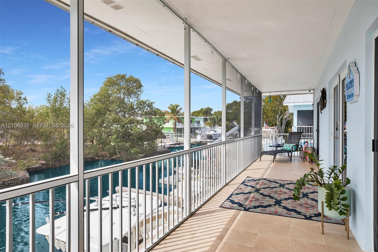 128 Dove Ave photo 6