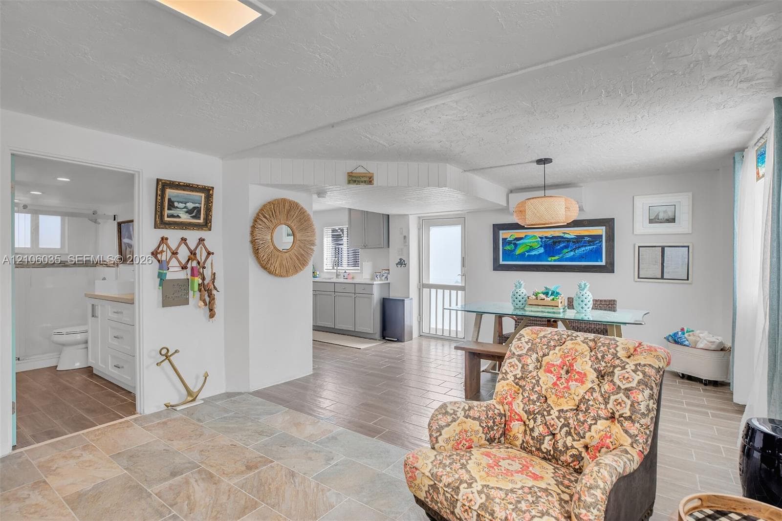 128 Dove Ave photo 29