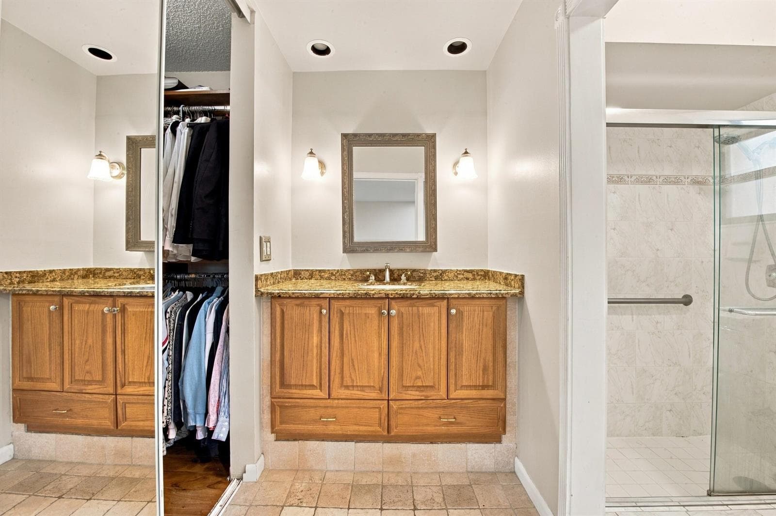 Master bathroom + walk in closet