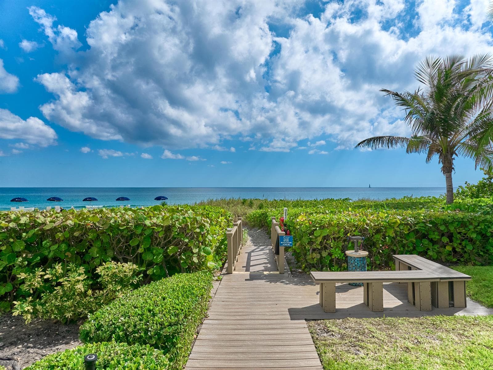 Path to Beach