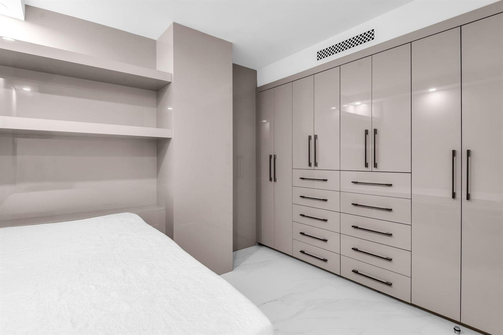 Bonus Room Built-in Closet