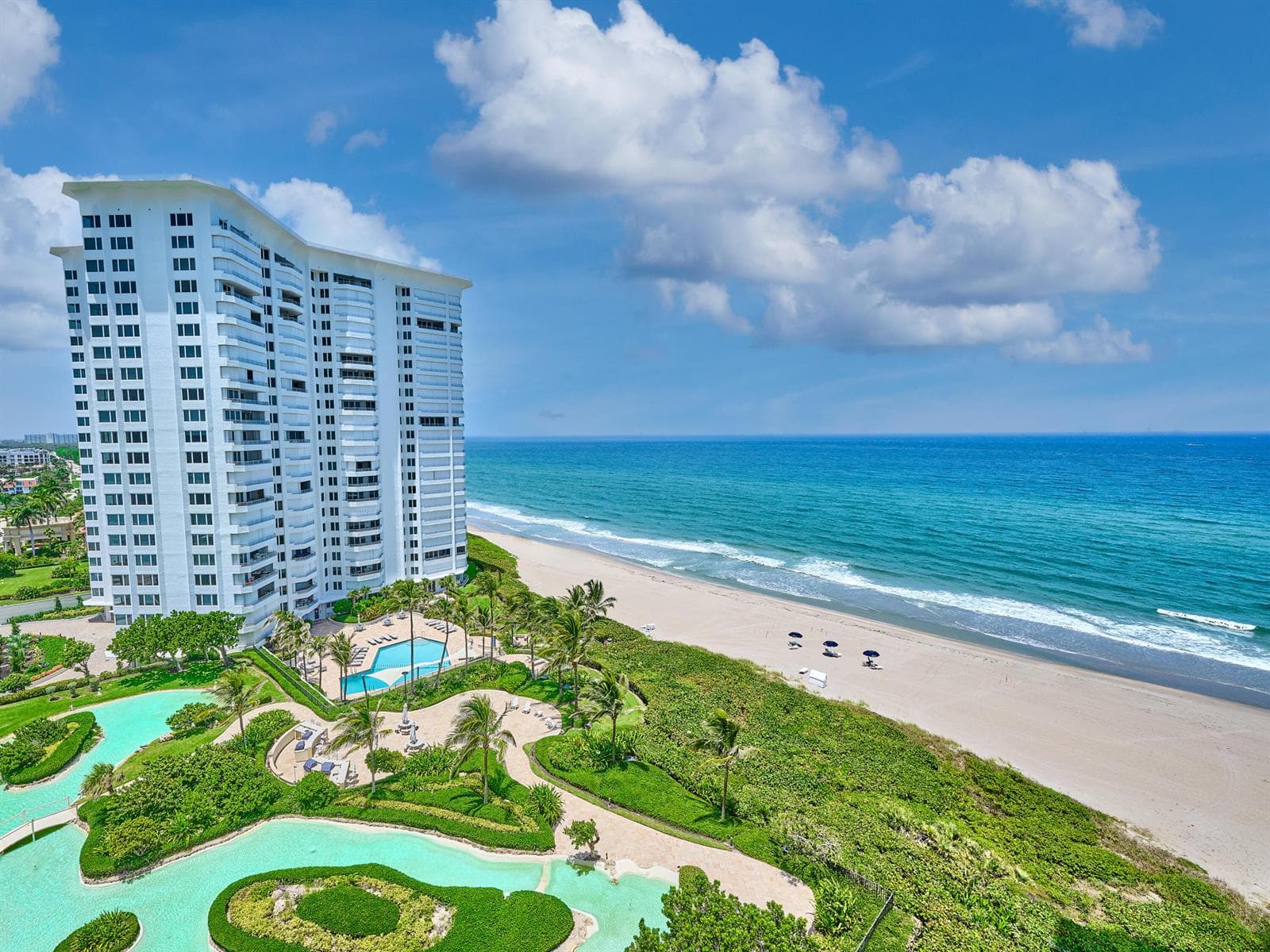 Terrace view Beach Center Gardens