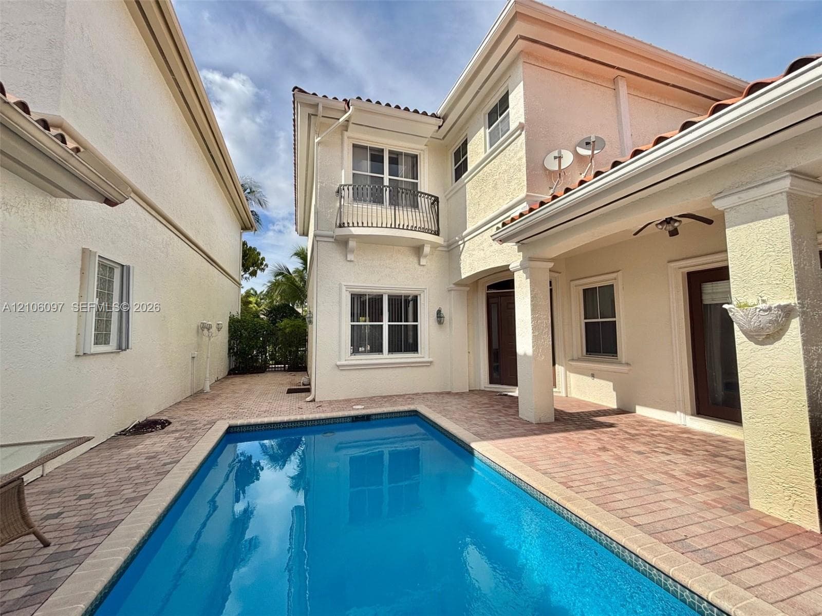 1141 Waterside Ln photo 65