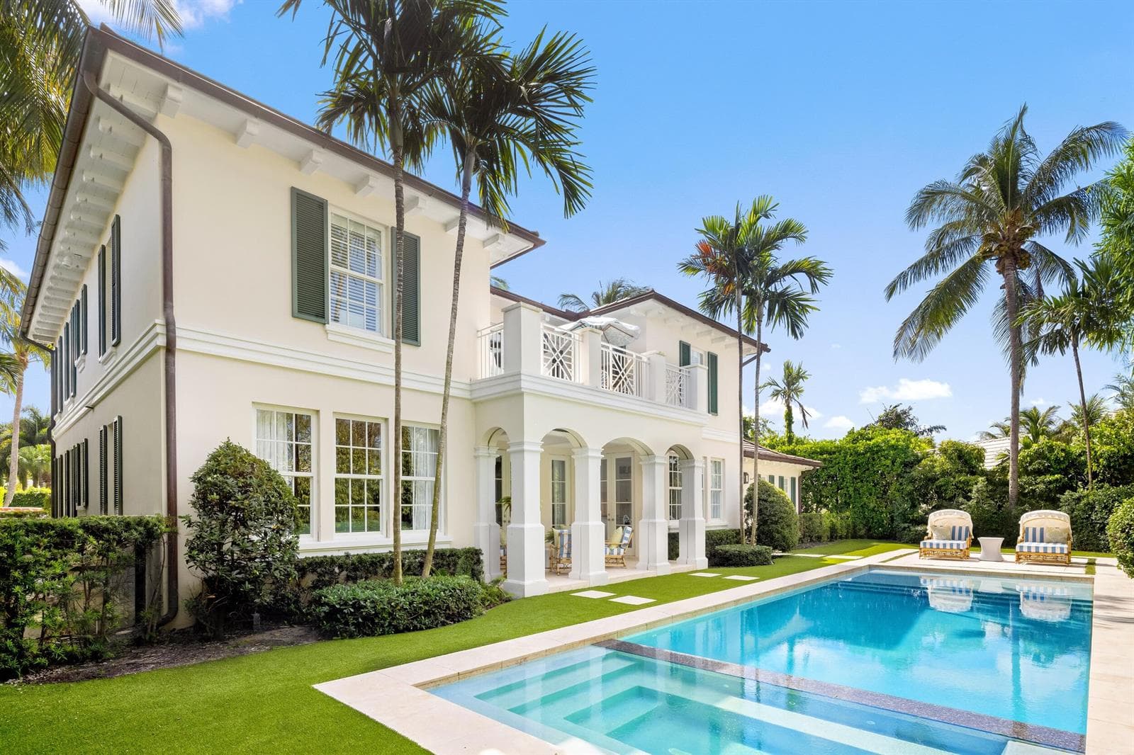 253 Jamaica Ln