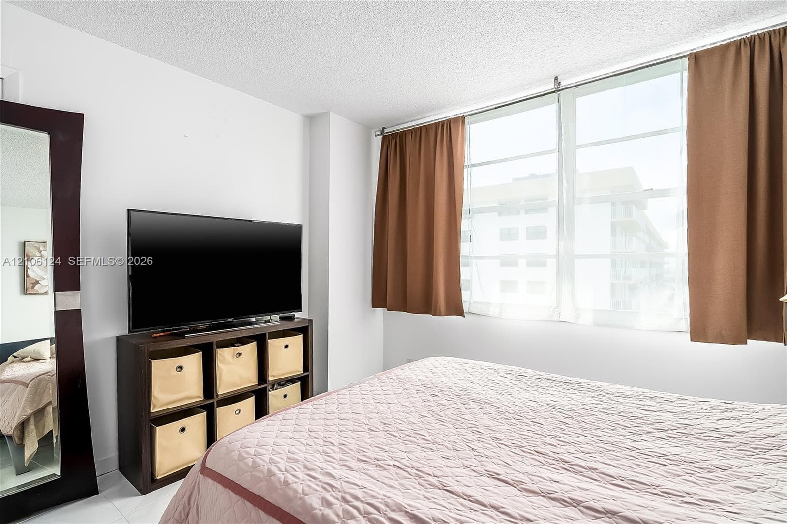WINSTON TOWERS 500 CONDO · #2208 in Sunny Isles Beach - Photo 25