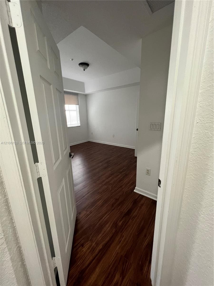 PROMENADE SHORES AT DORAL · #202 in Doral - Photo 16