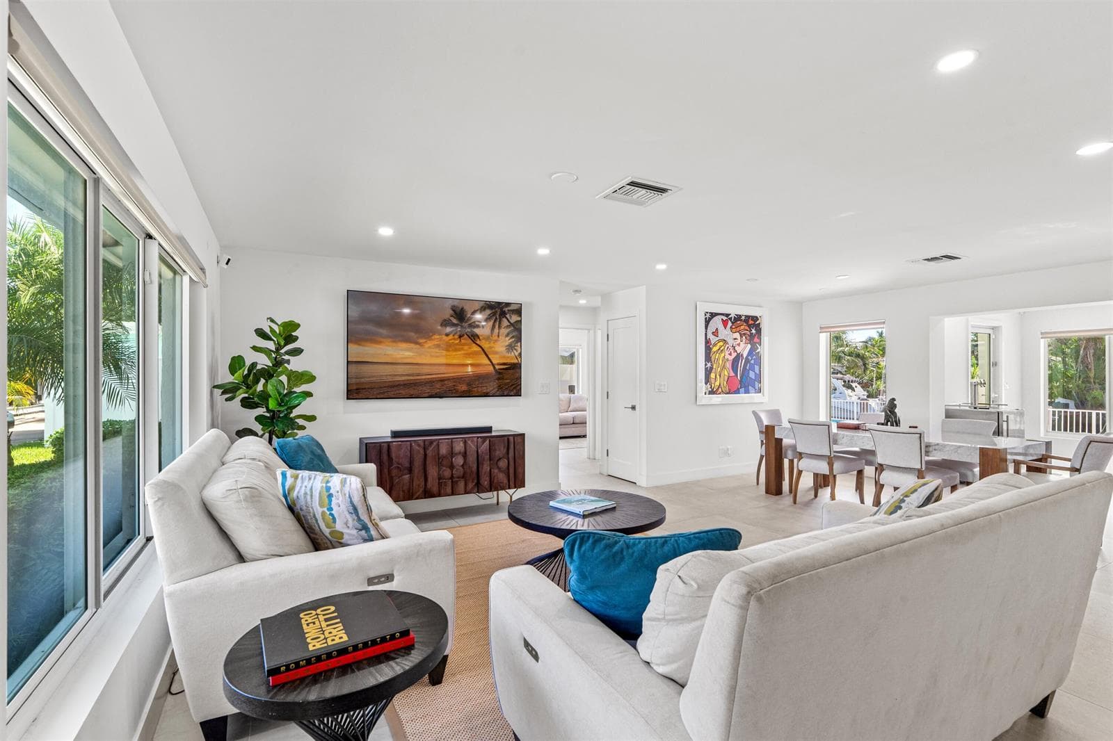 LIVING_ROOM_ANGLE