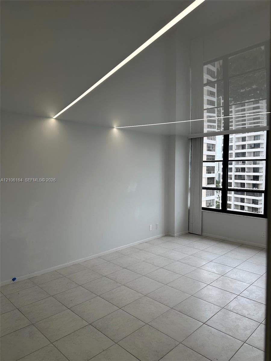 Olympus Marina and Club · #1113 in Hallandale Beach - Photo 19