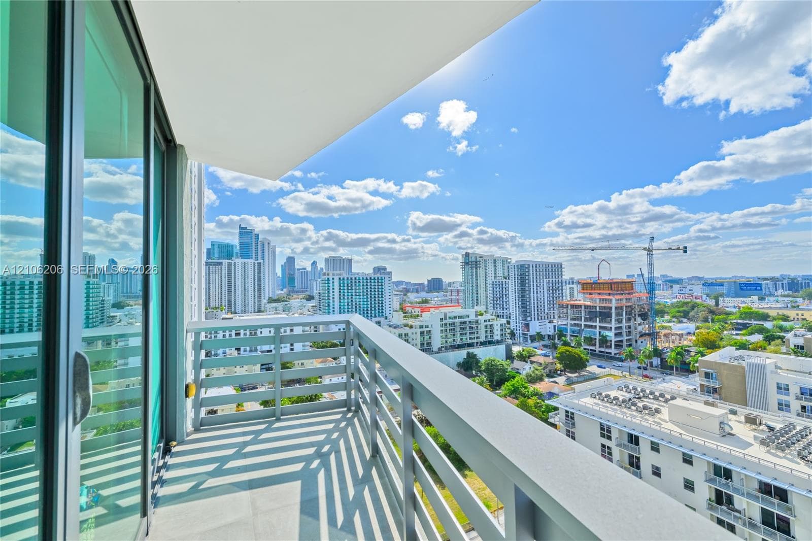 Icon Bay · #1708 in Miami - Photo 43