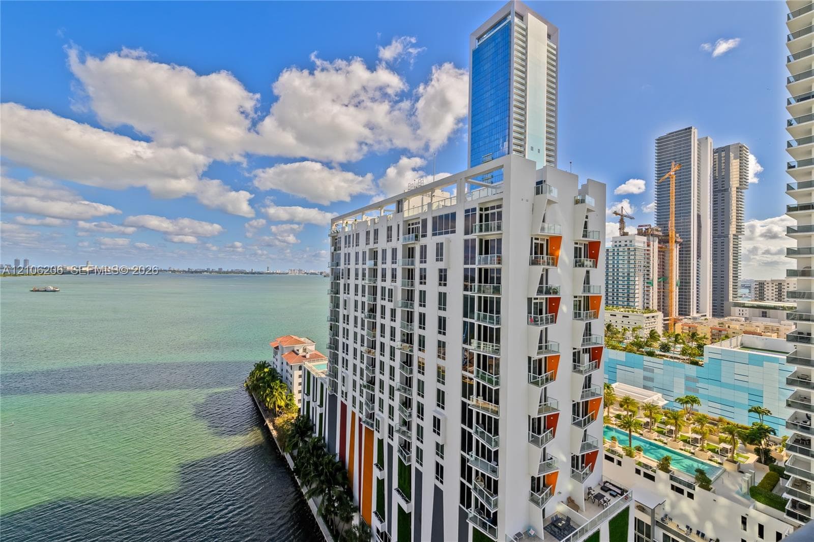 Icon Bay · #1708 in Miami - Photo 21