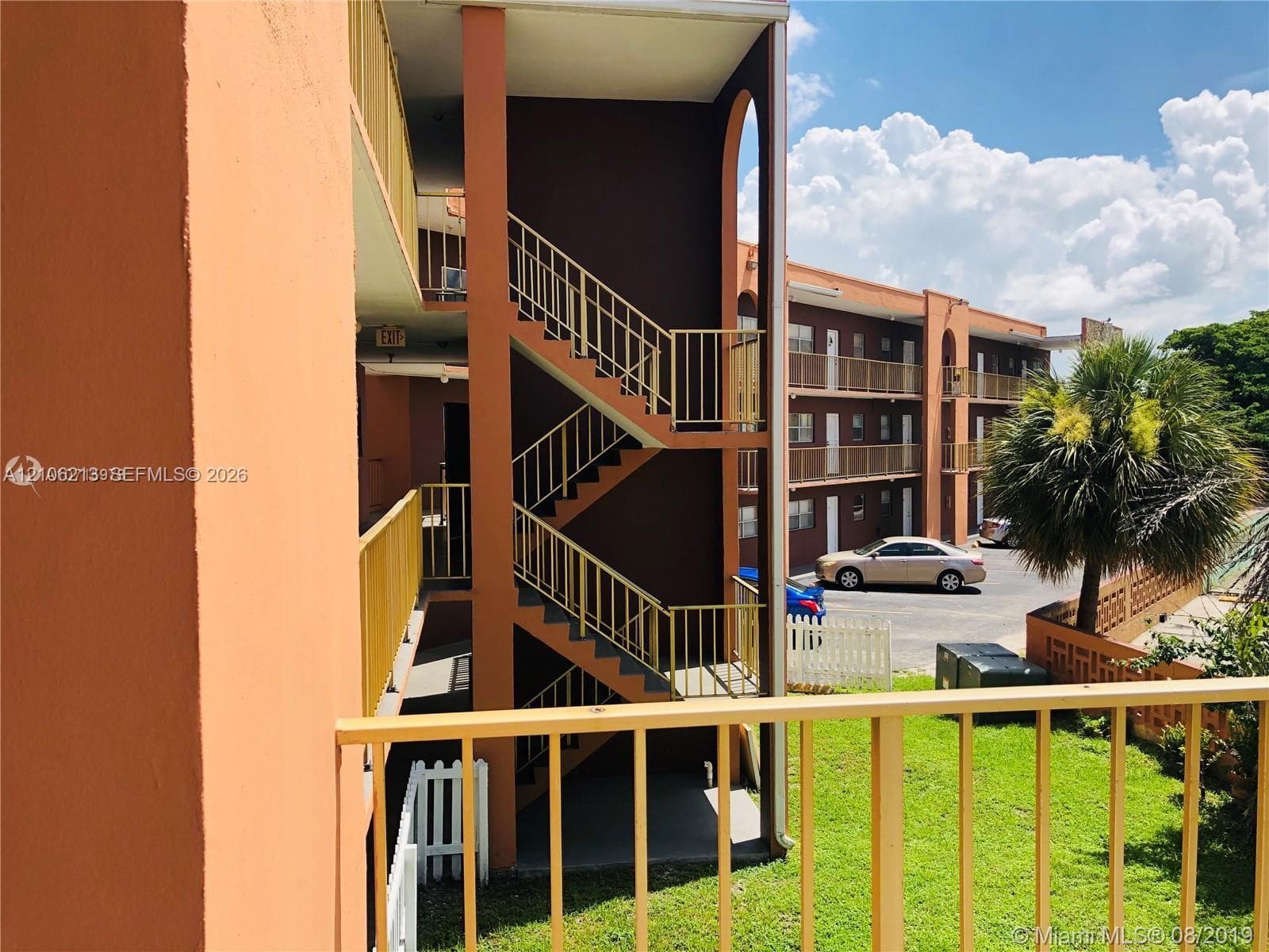 W & C CONDO · #209 in Hialeah - Photo 2