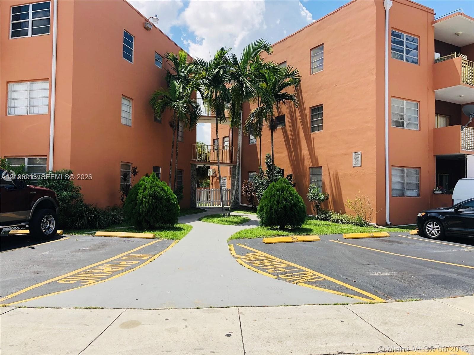 W & C CONDO · #209 in Hialeah - Photo 1
