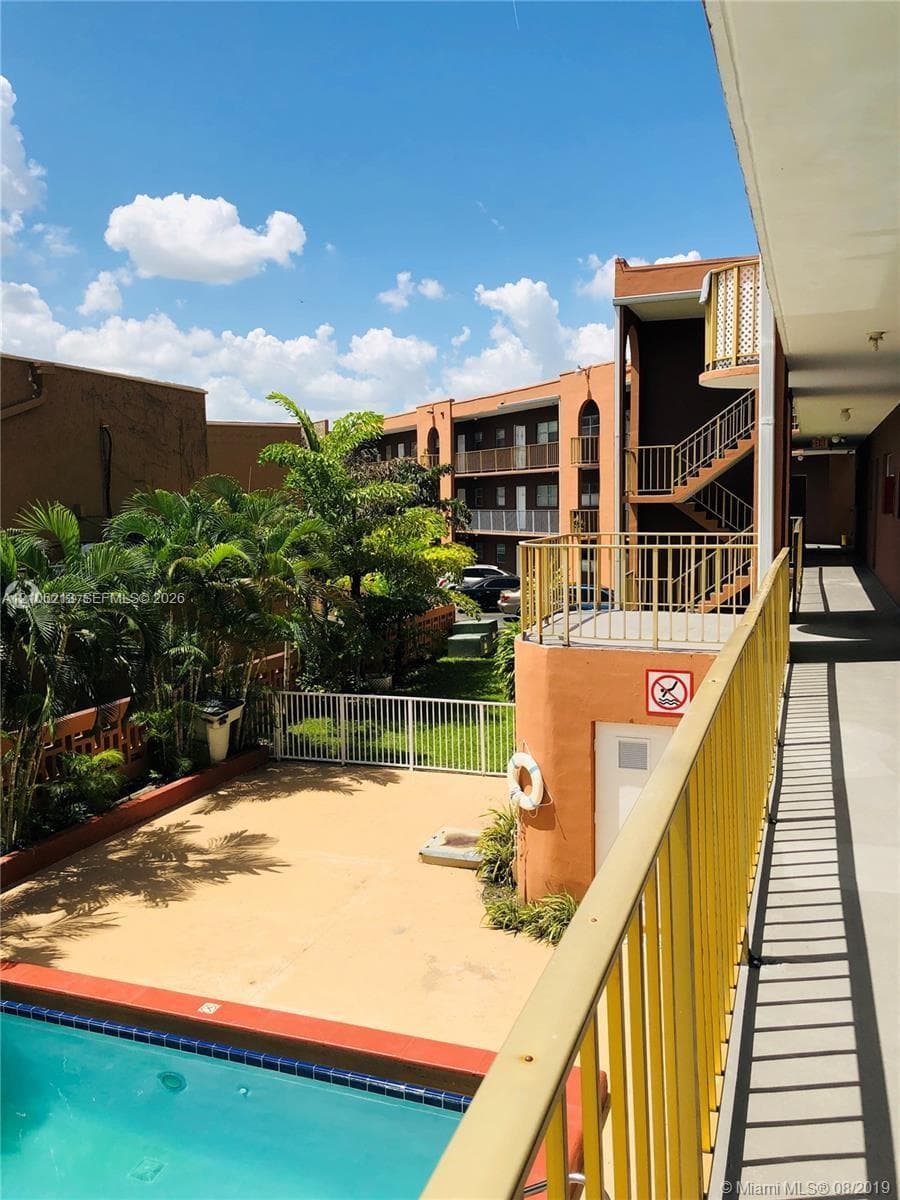 W & C CONDO · #209 in Hialeah - Photo 24