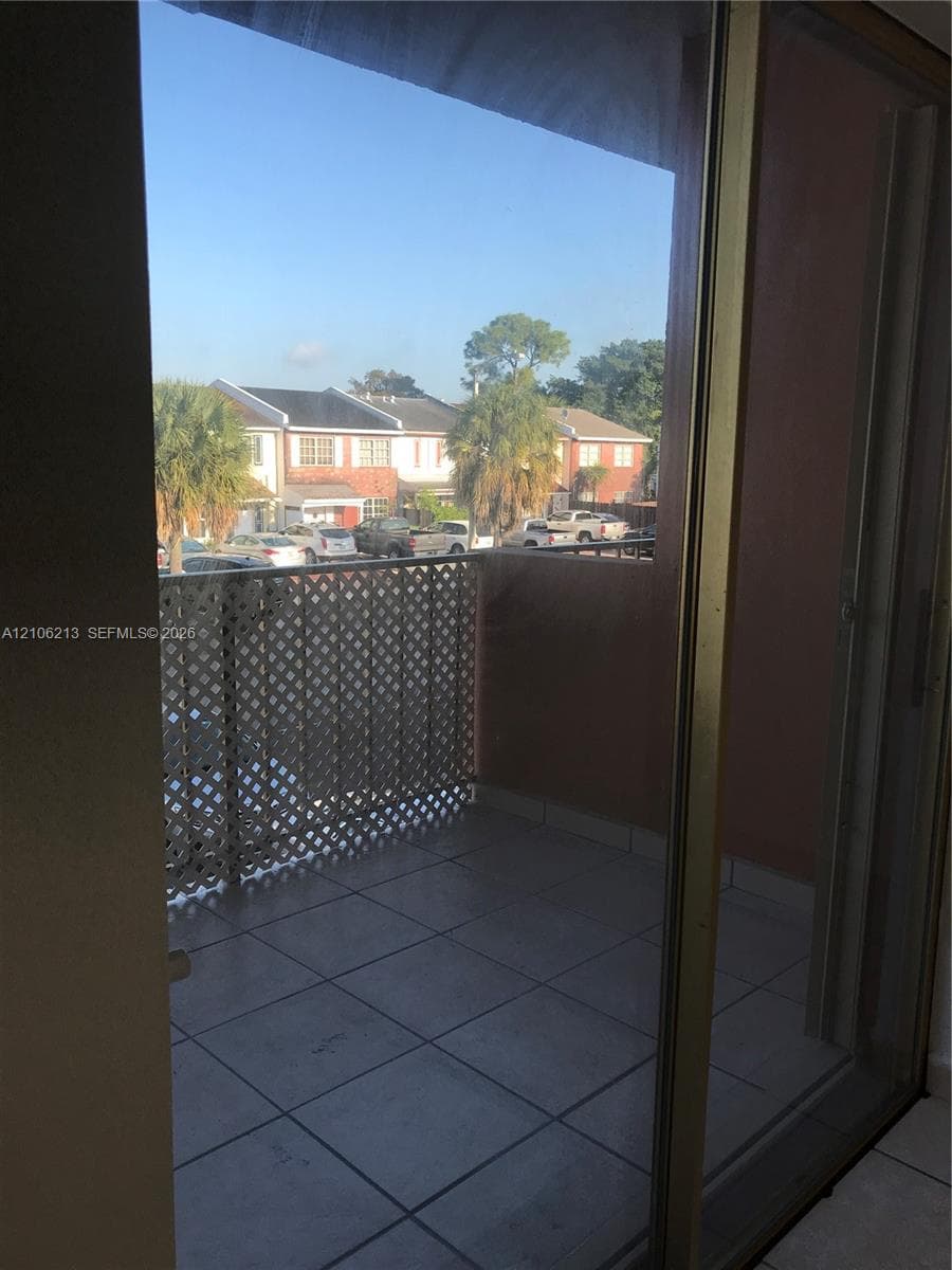 W & C CONDO · #209 in Hialeah - Photo 30