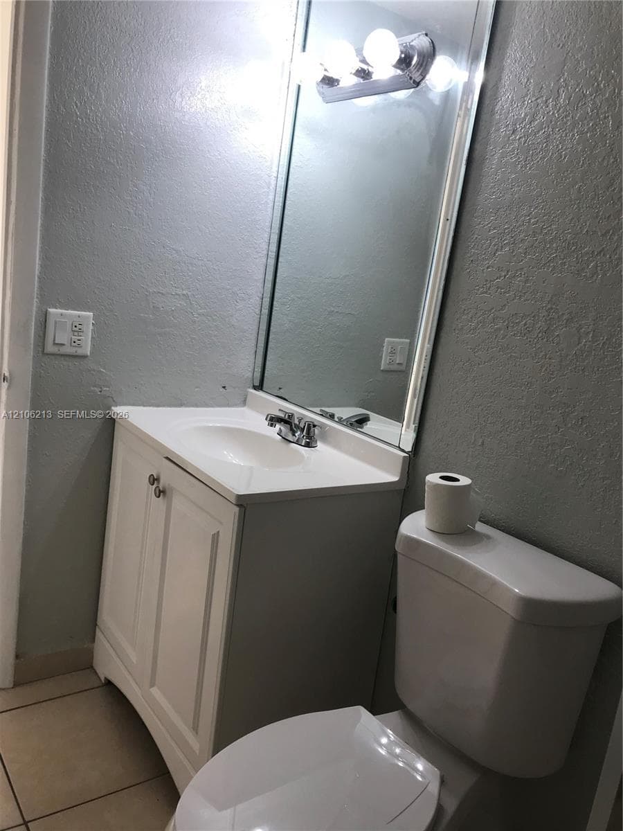 W & C CONDO · #209 in Hialeah - Photo 41
