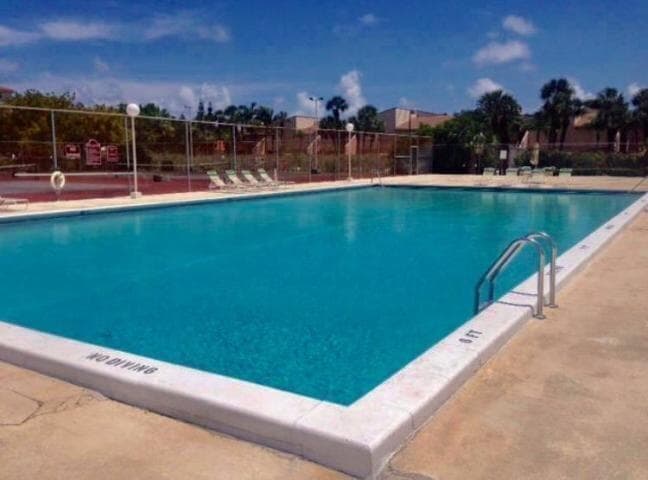 pool