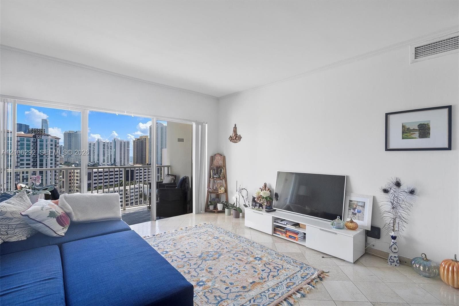 ARLEN HOUSE CONDO · #1503 in Sunny Isles Beach - Photo 4